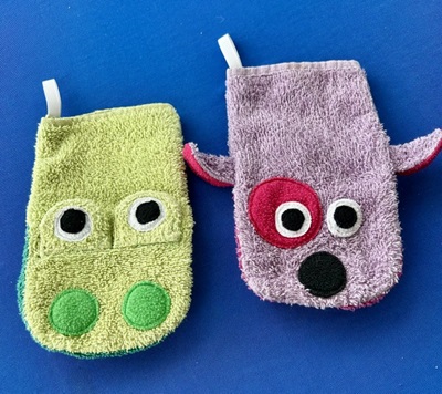 Washcloth Puppets green and purple