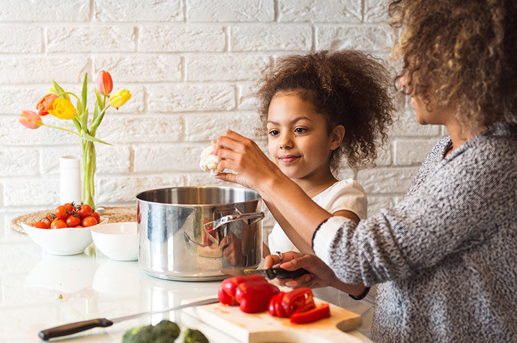 DK kid daughter cooking with mom CTA