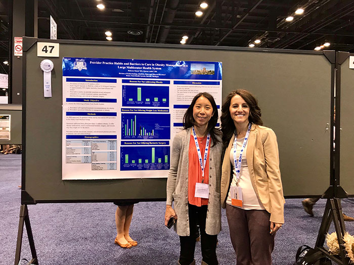 Endocrine Society 3-2018 Dr. Lahiri with 2nd year fellow Dr. Simon presenting her poster.