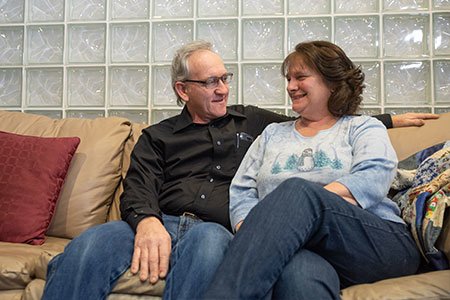 head and neck cancer patient bobbie and her husband