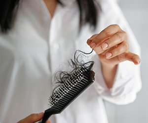 Female Hair Loss | Cosmetic Surgery | Henry Ford Health - Detroit, MI