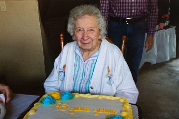 dorothy hoffman cake