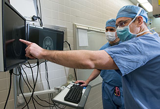 skull base doctor in surgery