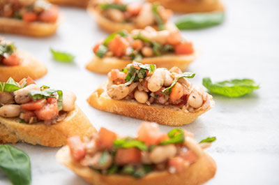 tomato white bean bruschetta