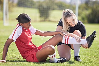 soccer player injured