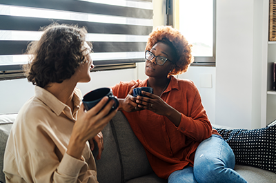 friends talking on couch
