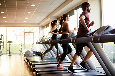 people running on treadmill