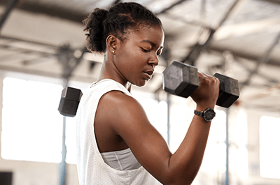 woman lifting weights