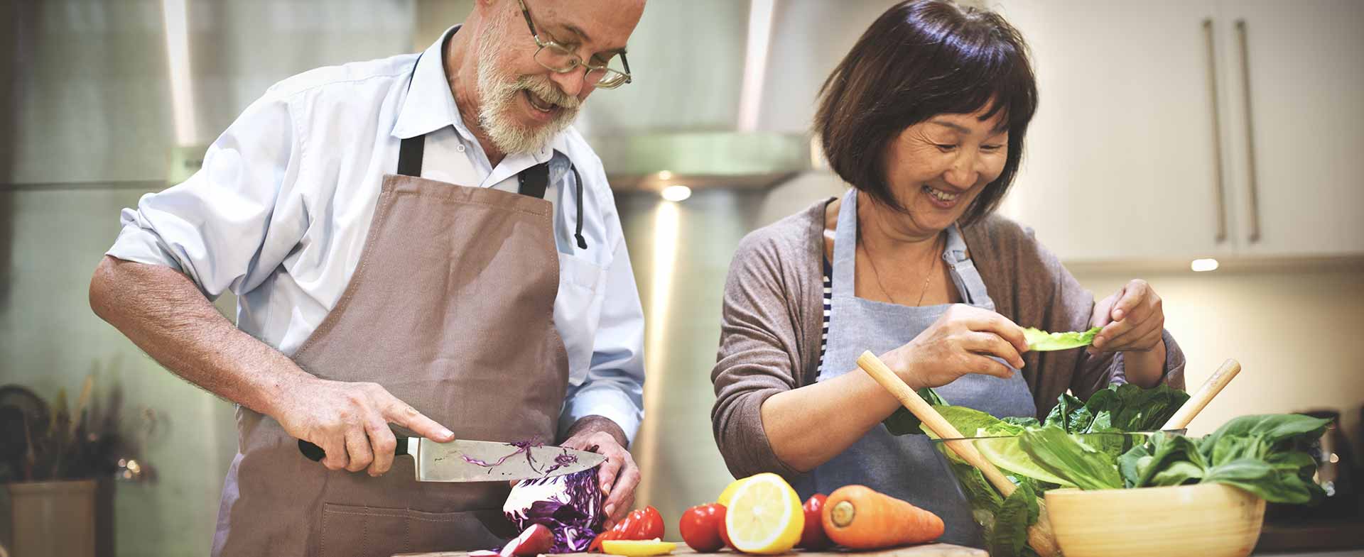 couple cooking