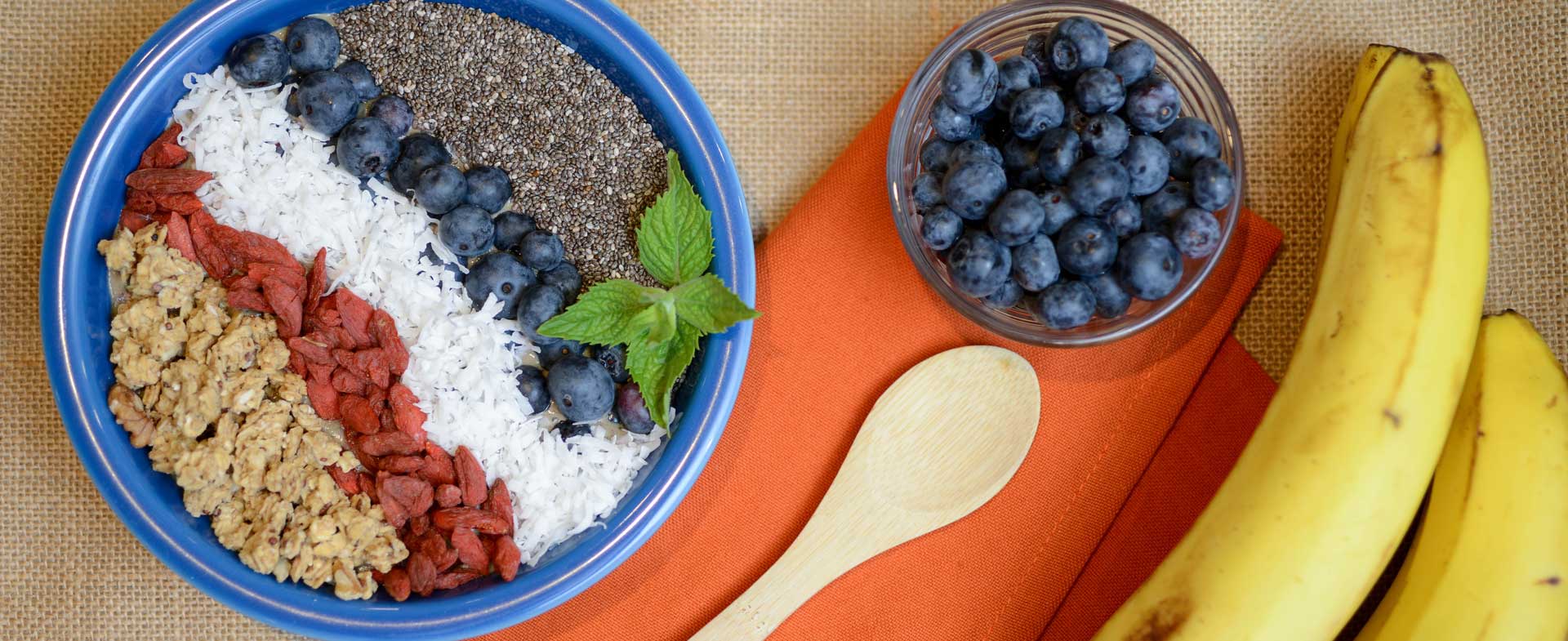 superfood smoothie bowl