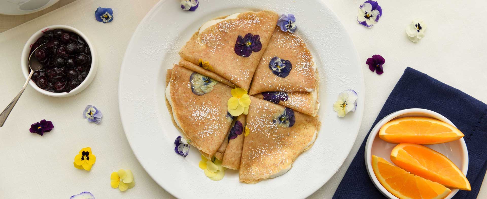 viola crepes wide shot