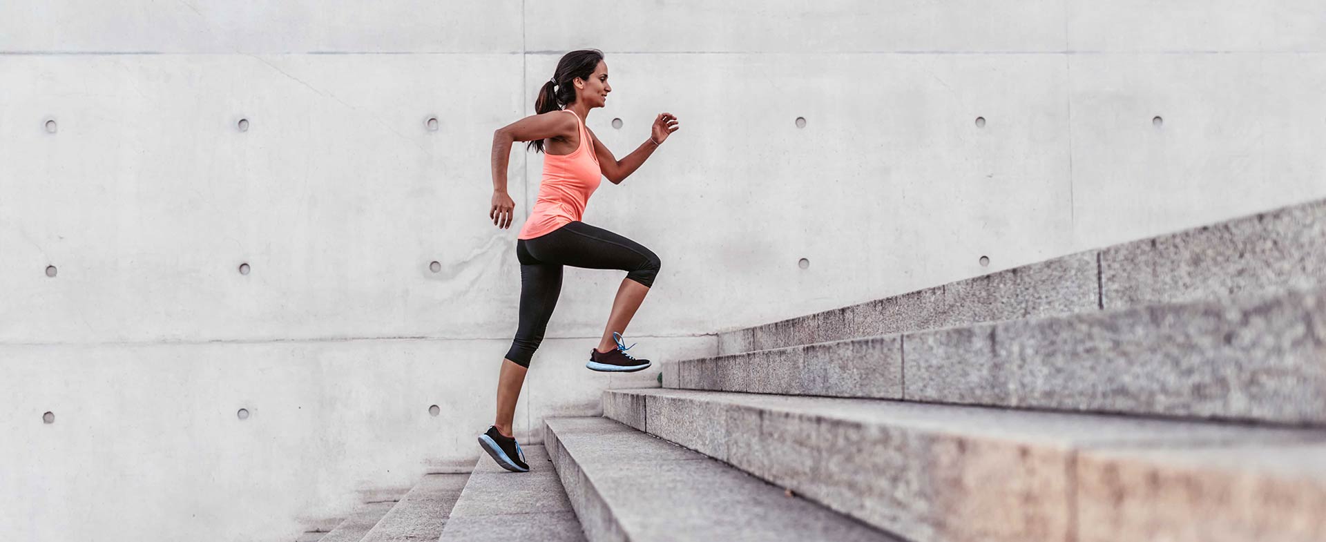 woman doing hiit workout