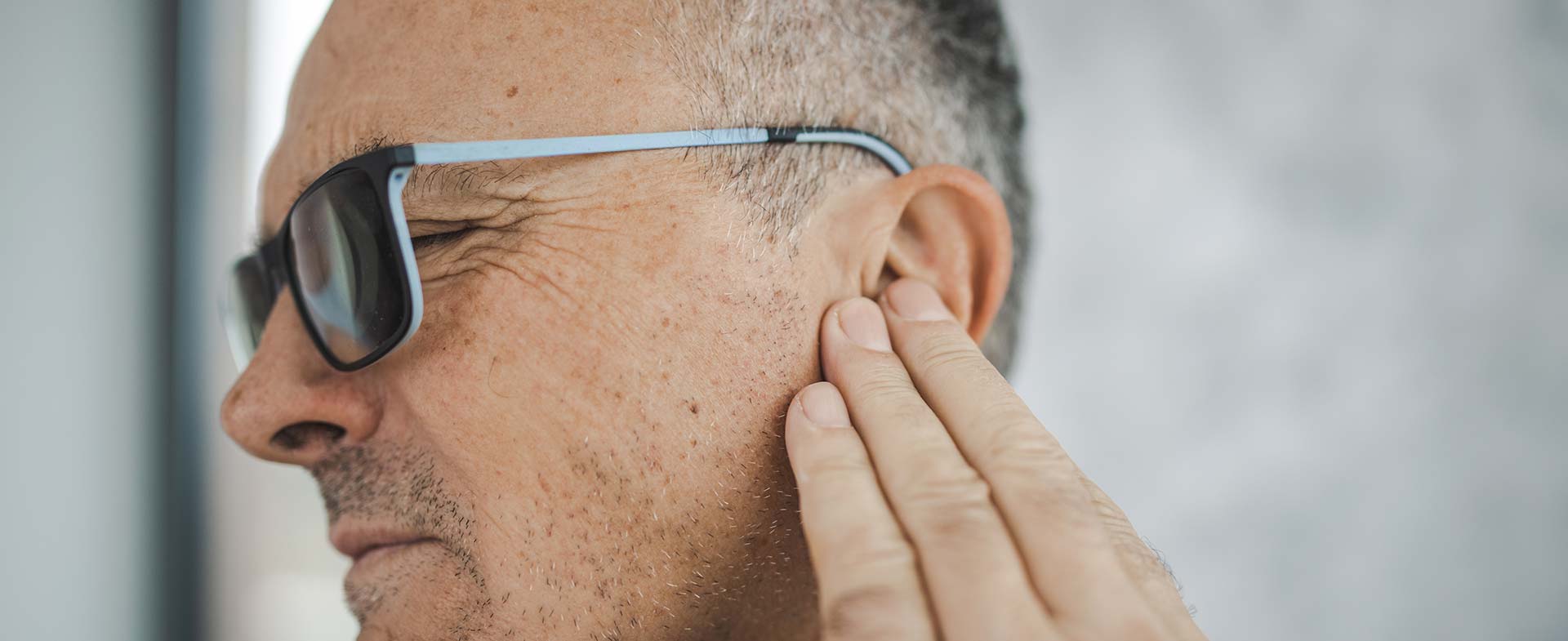 adult ear infection