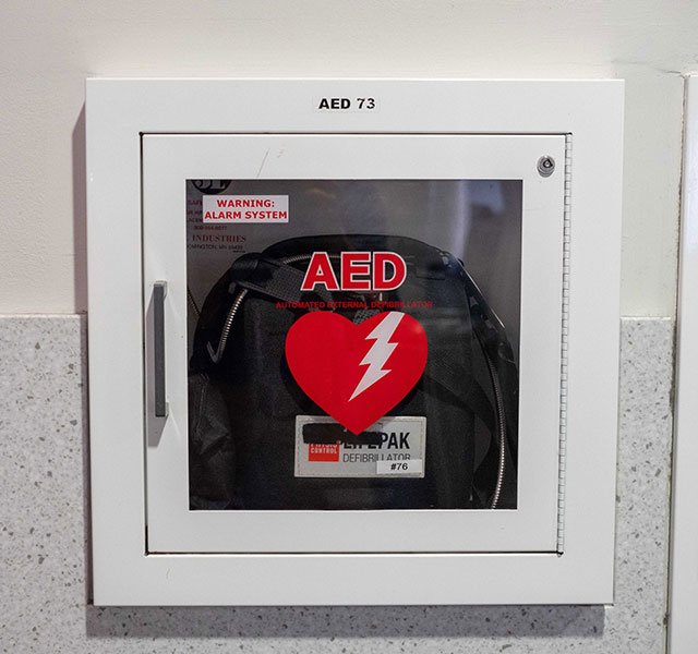 In An Emergency, Do You Know How To Use An AED? Henry Ford Health Detroit, MI
