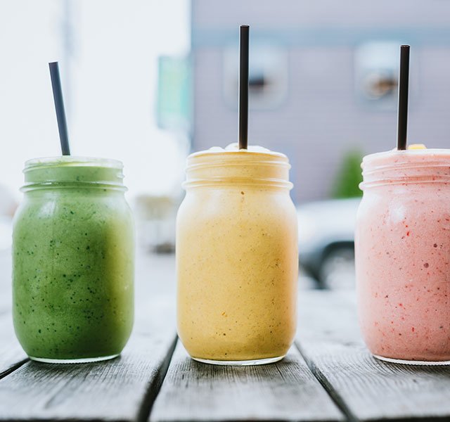 The 4 Essential Ingredients For Healthy Smoothies | Henry Ford Health -  Detroit, MI
