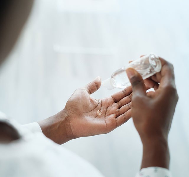 The Key Differences Between Hand Sanitizer And Handwashing Henry Ford