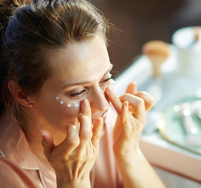 Do Eye Creams Work? Simple Solutions for Brighter Eyes Henry Ford