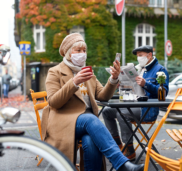 woman at cafe