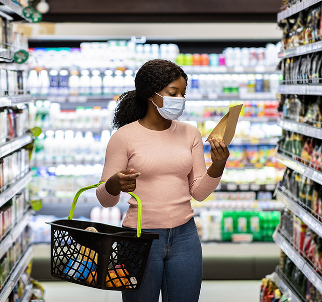 woman grocery shopping