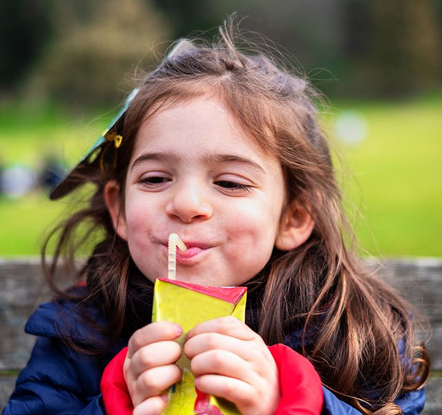 How To Pick A Healthy Fruit Juice For Your Kids Henry Ford