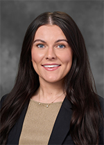 Carli Smith headshot