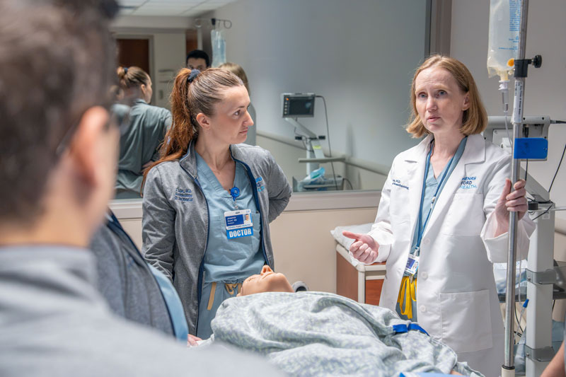 Pediatric residents learning in the simulation center