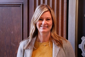 Portrait of Sarah Valentine