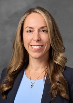 Headshot of Stephanie Gibson