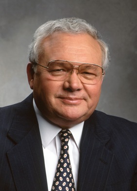 Warden Gail 02 01headC2