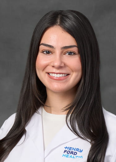 Headshot of Marina Khreizat