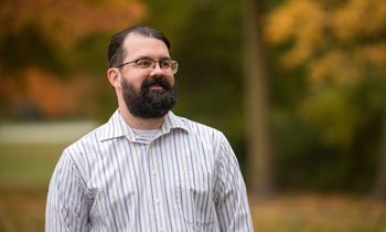 Pancreatic cancer patient, Shaun, standing outside