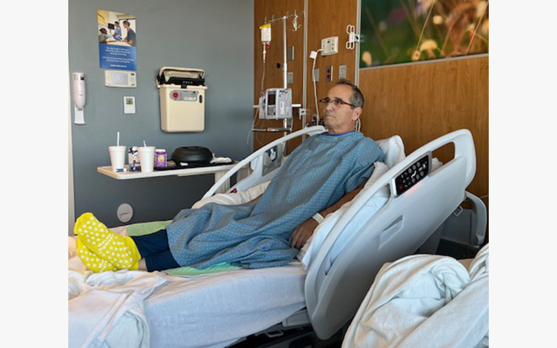 Cardiology patient Dennis-in-a hospital-bed