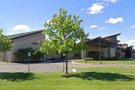 Exterior view of Henry Ford Rochester Hills Cancer Center
