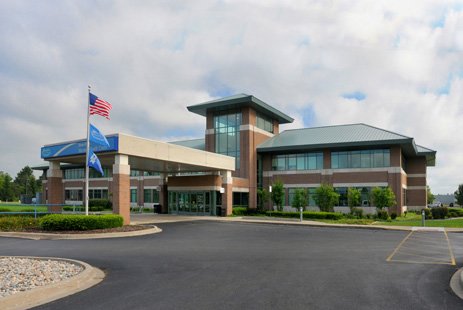 henry ford macomb health center chesterfield