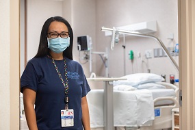 Henry Ford nurse wearing mask