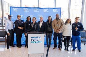 On Monday, Nov. 13, we hosted Mayor Mike Duggan at our cancer pavilion as he announced the number of Detroit residents working full-time jobs has hit a 13-year high! As a long-time employer in this great city, we were proud to have Gwen Gnam, chief nursing officer at our Detroit Hospital, and Voncile Conrad, a Detroit resident who works as one of our customer service representatives, join the mayor at this special event.