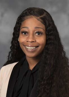 Henry Ford behavioral health therapist, Alana M Davis, MSW