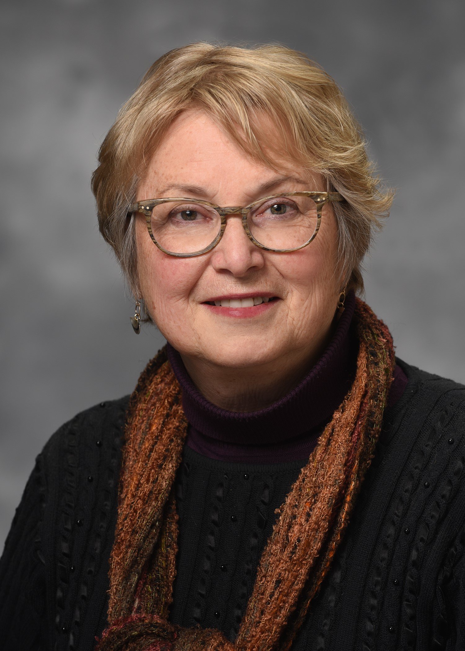 Dr. Gwen Alexander