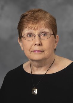 Henry Ford behavioral health therapist, Susan J Chase, MSW
